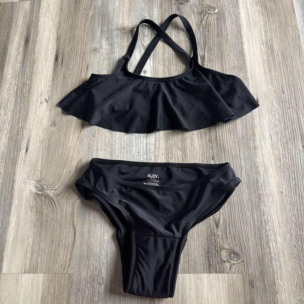 Nwot Ruby Flutter Cross Pack Too Period Safe Biki… - image 1